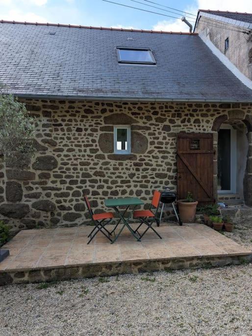 Joli Studio A La Campagne Lassay-les-Chateaux Экстерьер фото